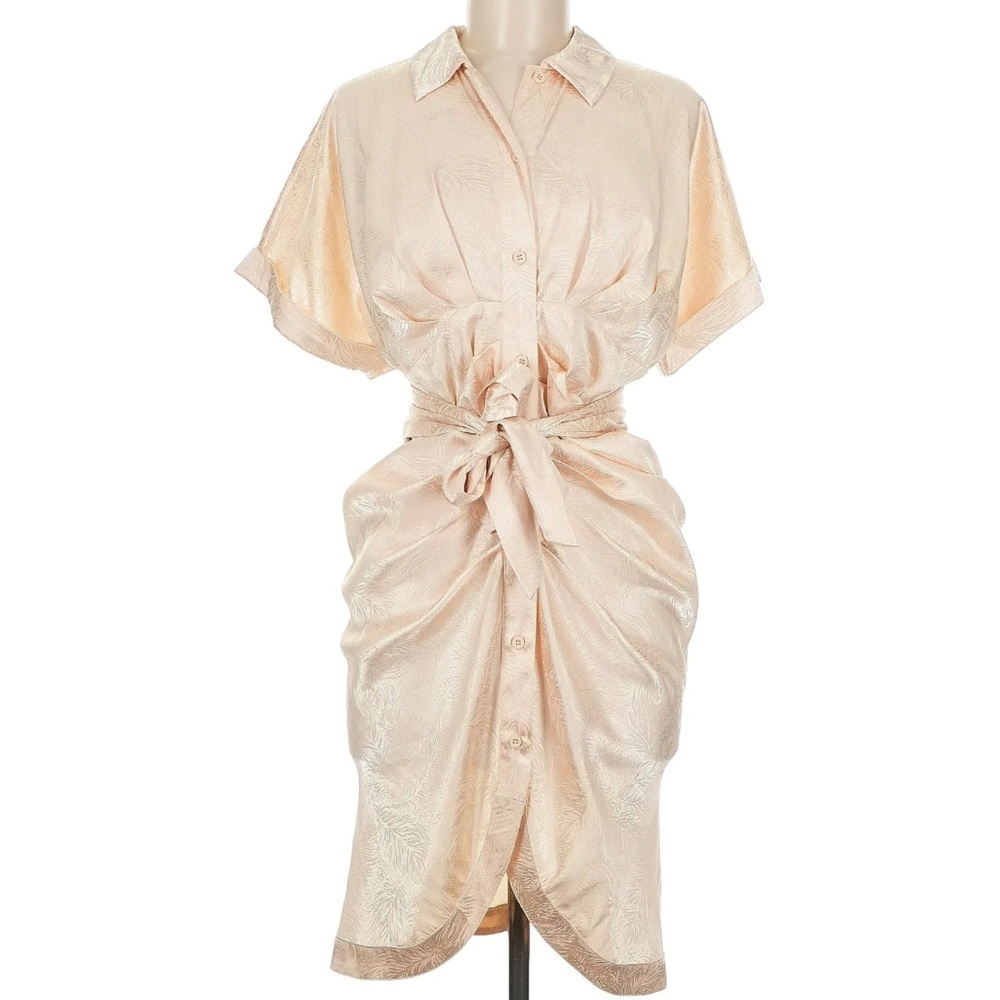 Le Superbe Elevated Tie-Waist Button Down Midi Dress in Gold Champagne - Picture 2 of 3
